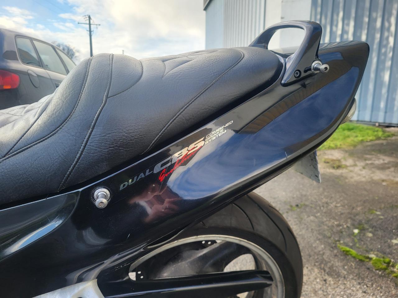 HONDA CBR 1000 Cbr 1100xx Black - 1997 LesAnciennes.com