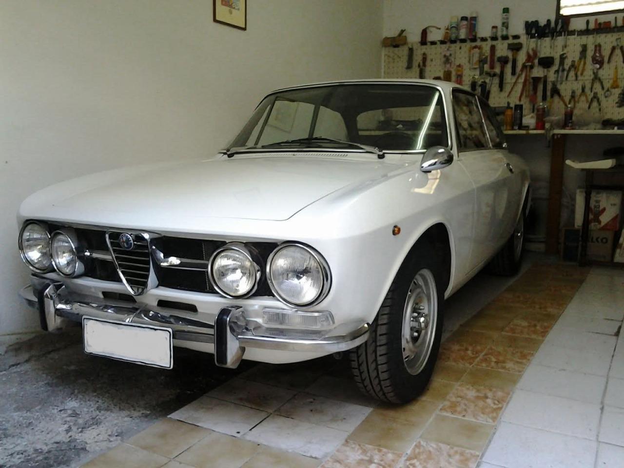 ALFA ROMEO GT 1300 Junior Authenticité d'usine -  LesAnciennes.com