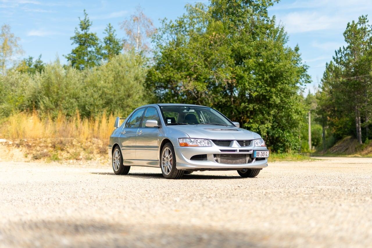 2004 Mitsubishi Lancer Evo 8 LesAnciennes.com