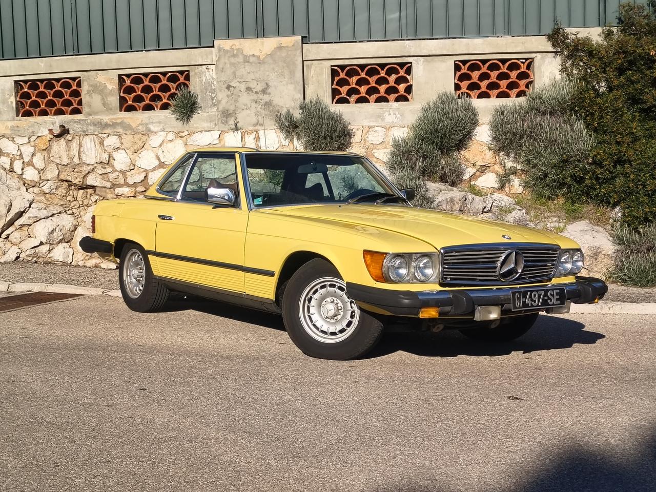 1979 Mercedes-Benz 450 SL R107 LesAnciennes.com