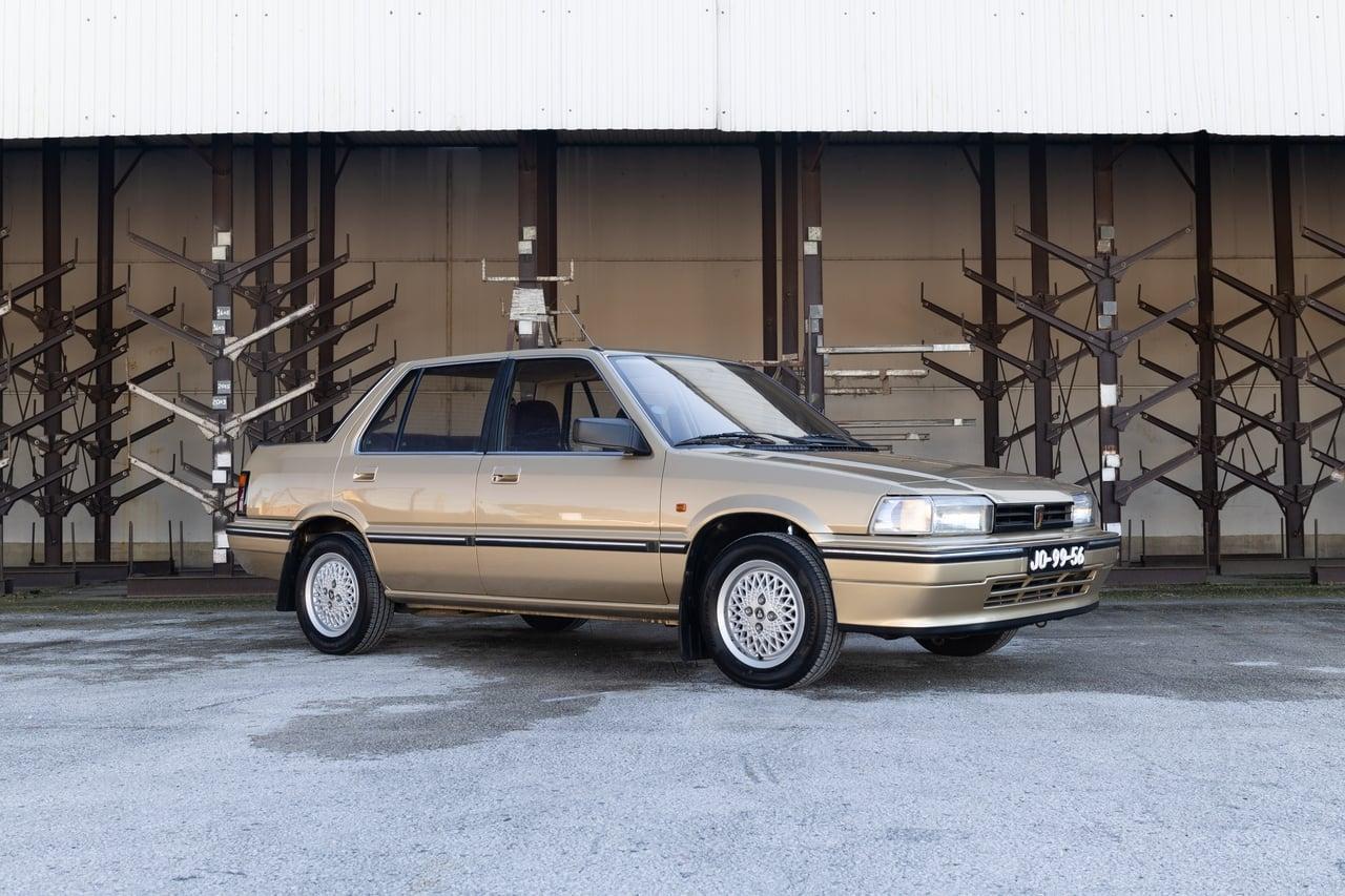 1986 Rover 213 SE with Vitesse Features LesAnciennes.com