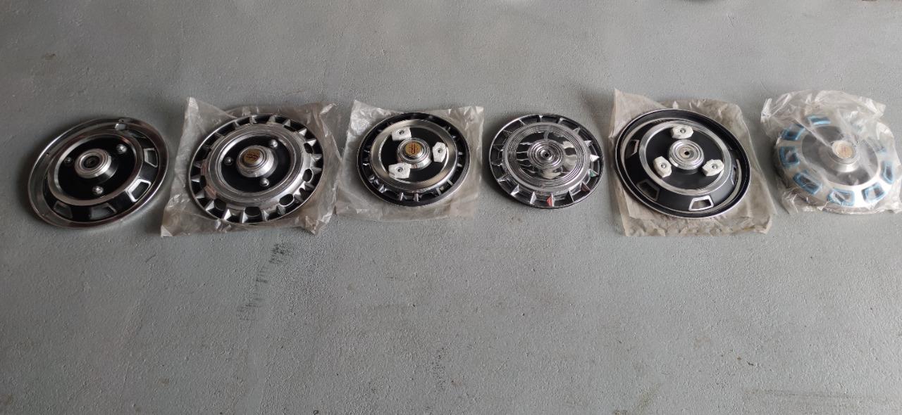 Enjoliveurs ROBERGEL PEUGEOT 104 204 304 404 504 LesAnciennes.com