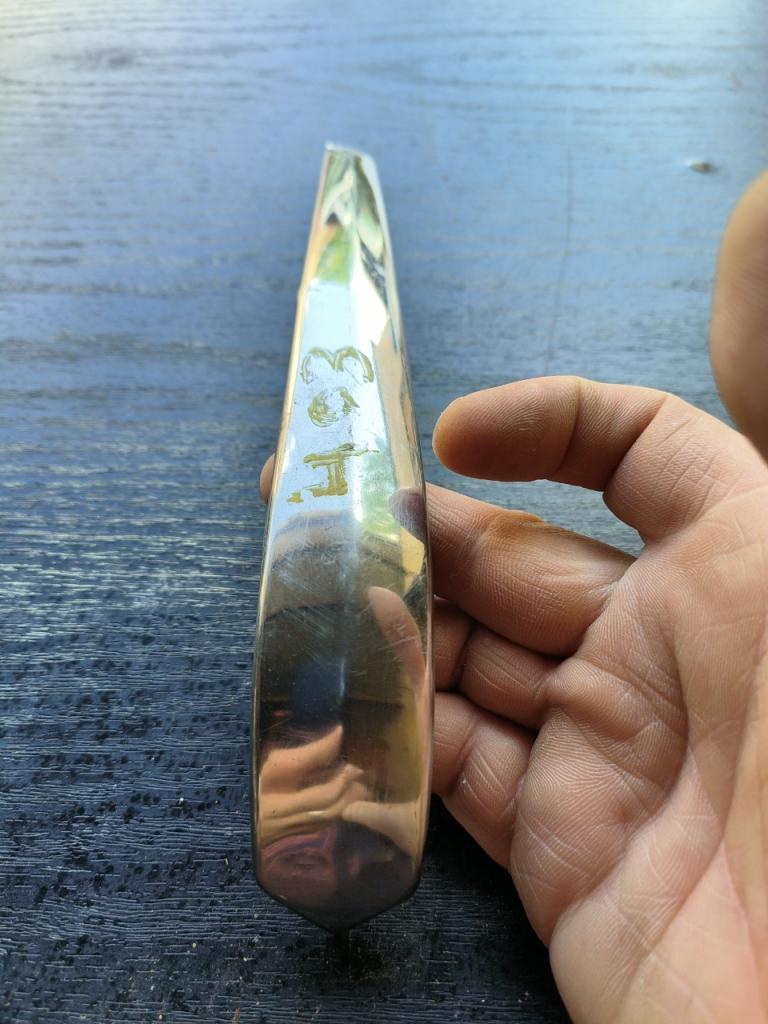 Baguette PEUGEOT 403 LesAnciennes.com