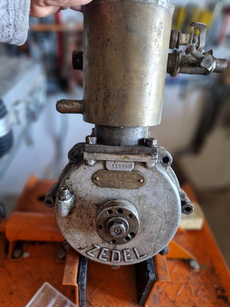 Moteur ZEDEL 1910 LesAnciennes.com