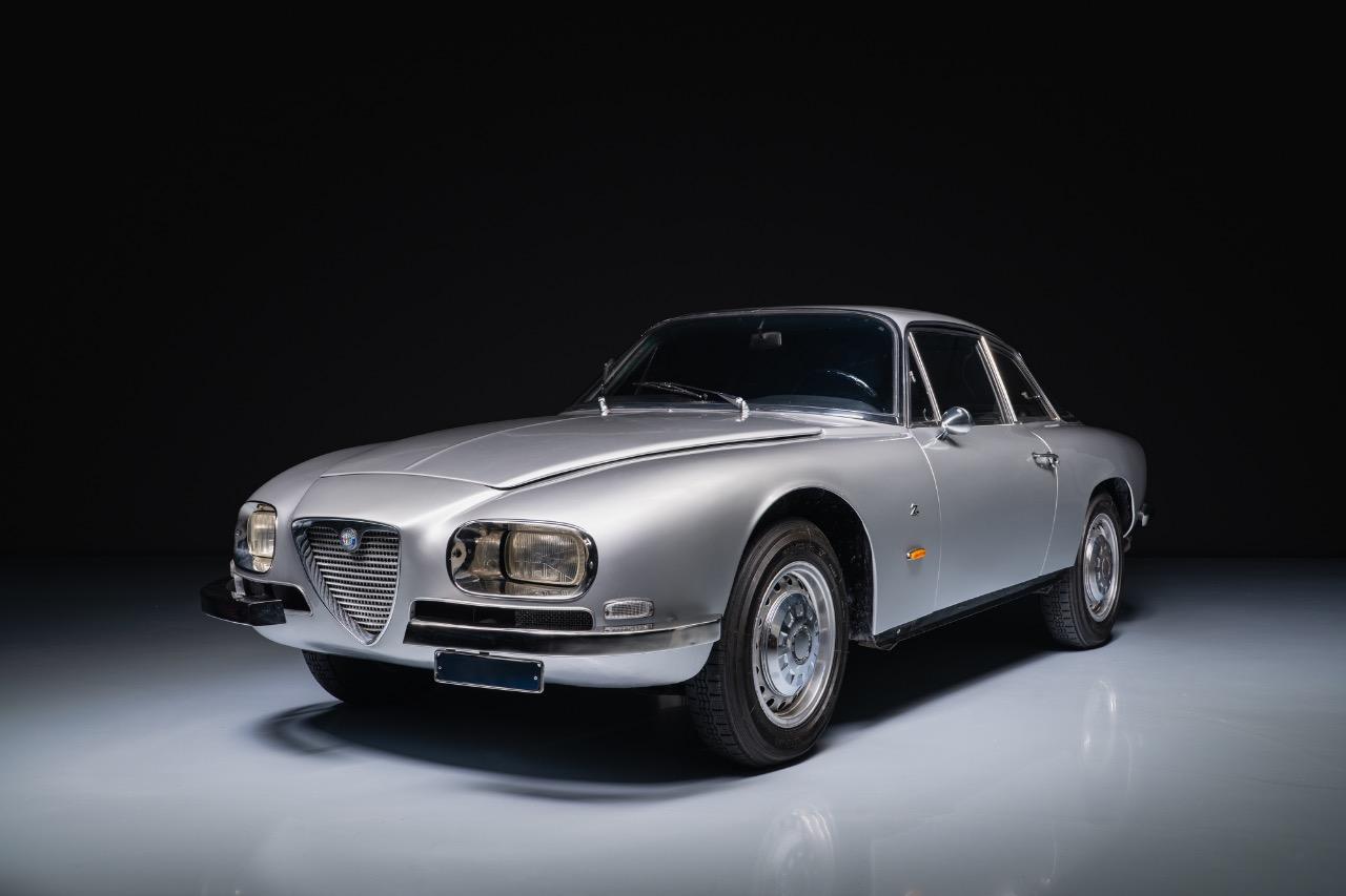 ALFA ROMEO 2600 Sprint Zagato - 1968 LesAnciennes.com