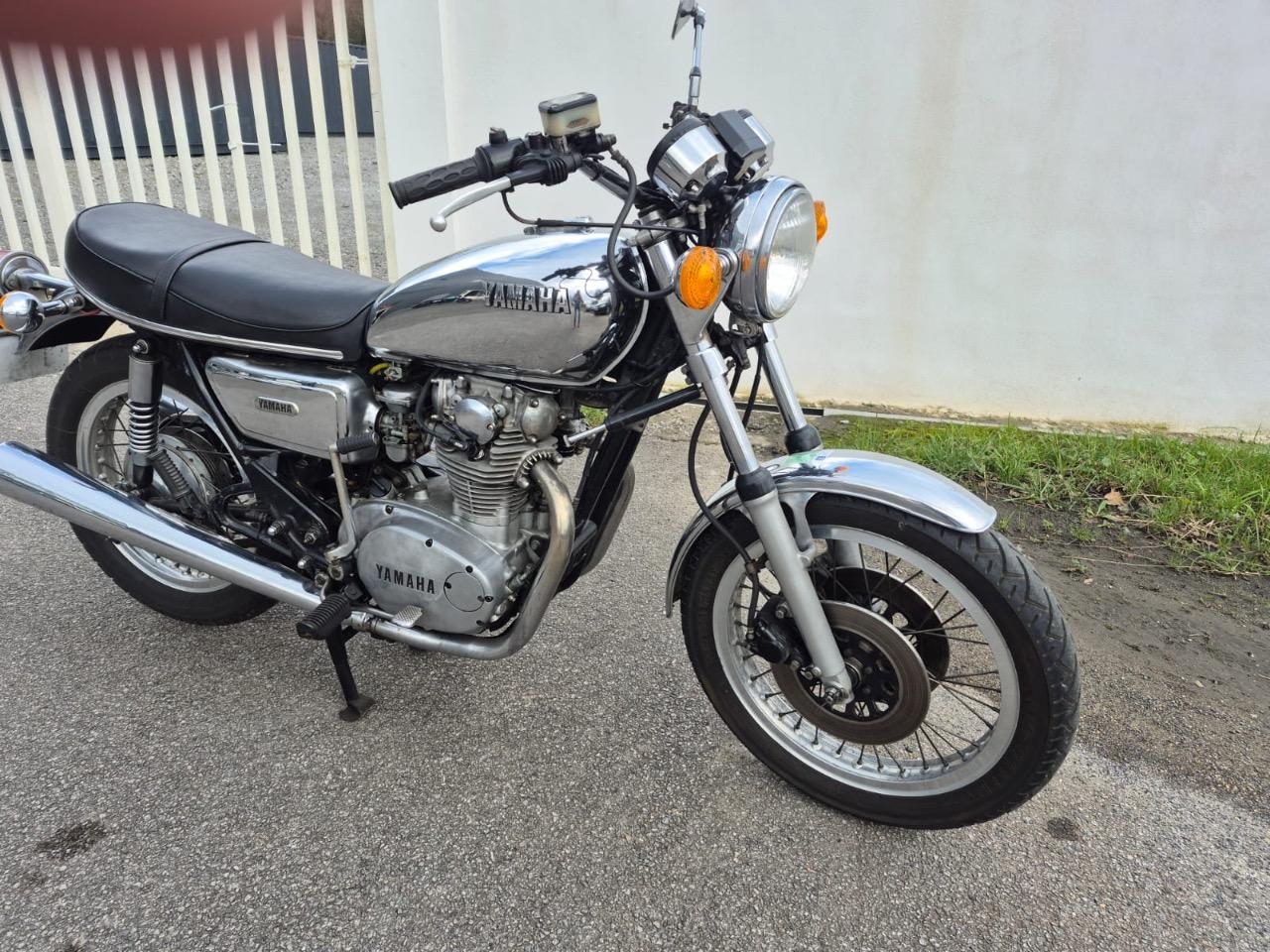 YAMAHA XS 650 - 1978 LesAnciennes.com
