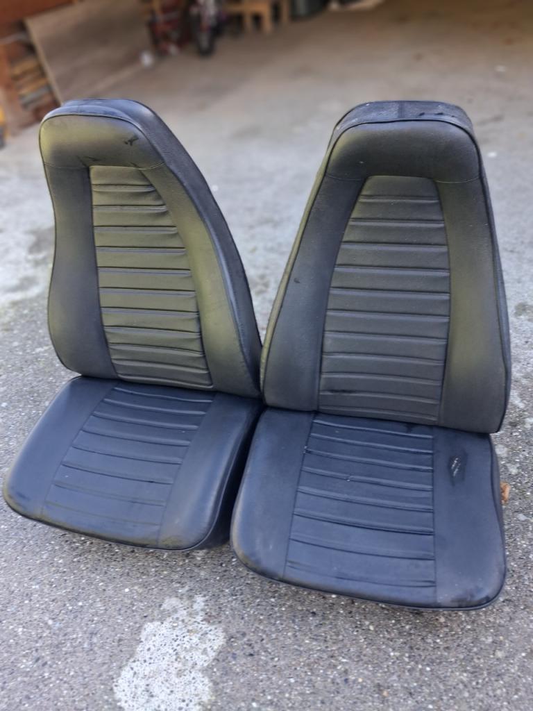 Sièges RENAULT 12 (R12) TS LesAnciennes.com