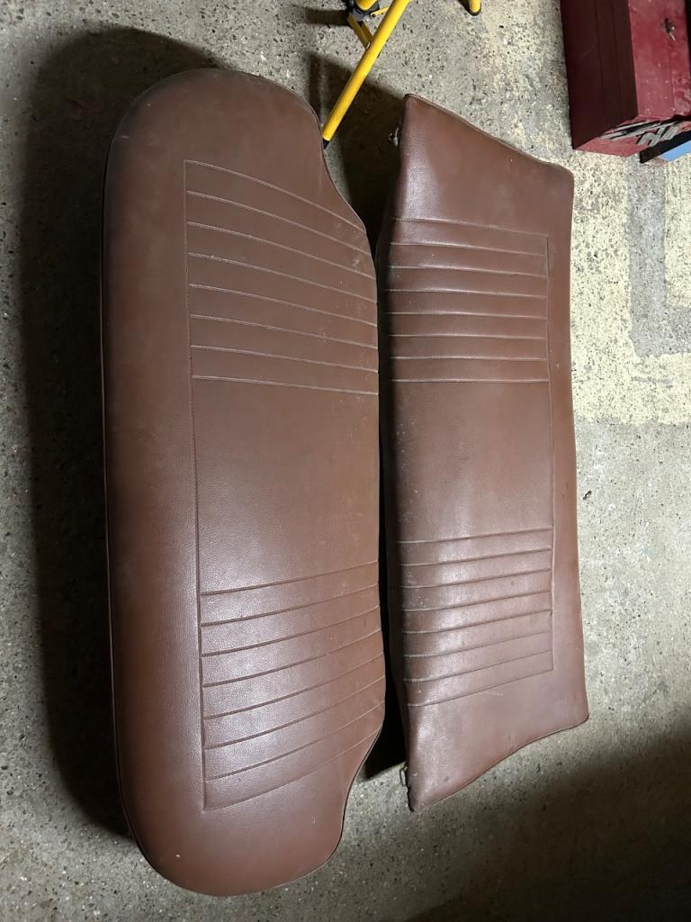 Banquette LADA Vaz 2101 LesAnciennes.com