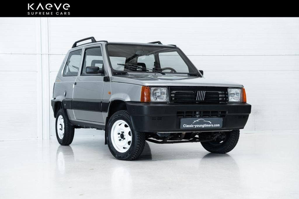 1986 Fiat Panda 4x4 | new paint | new interior LesAnciennes.com