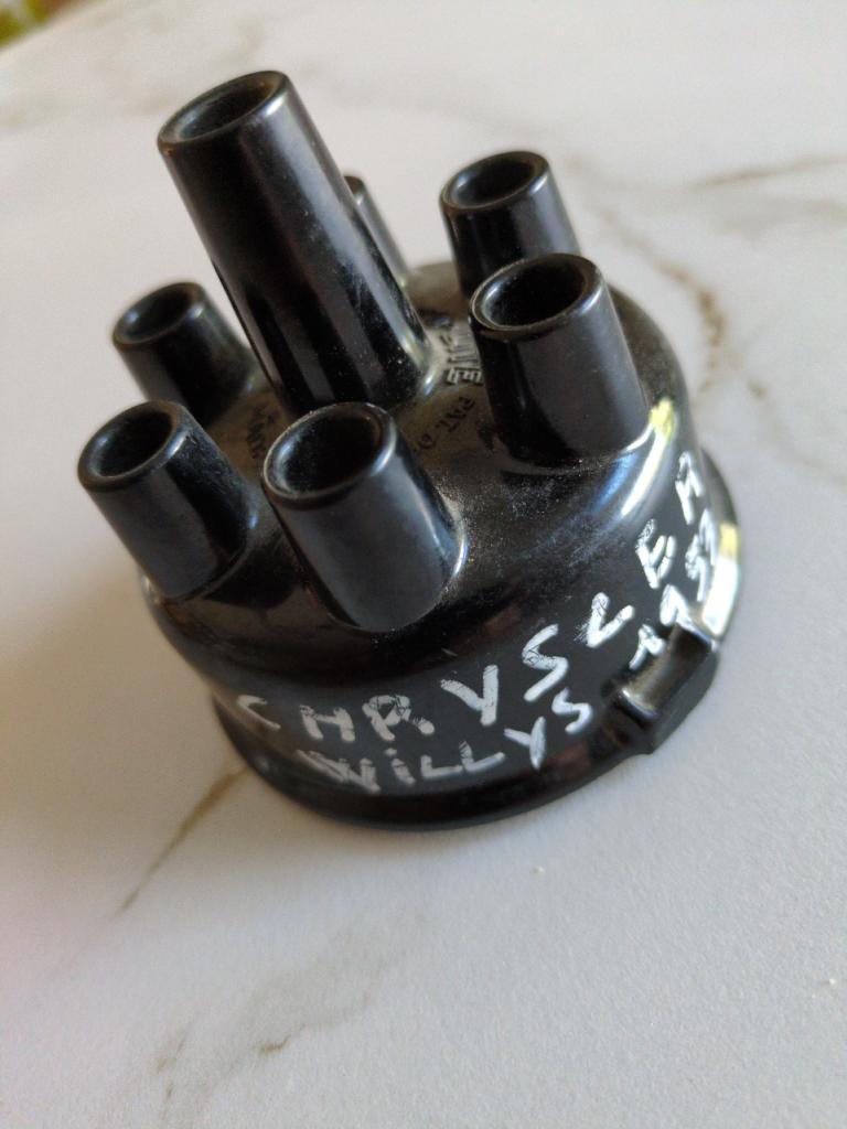 Tête de delco JEEP Willys LesAnciennes.com