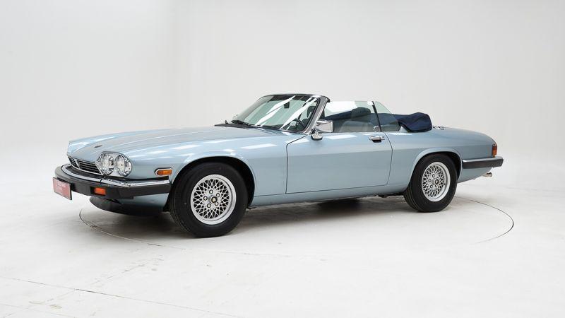 JAGUAR XJS V12 Convertible - 1990 LesAnciennes.com