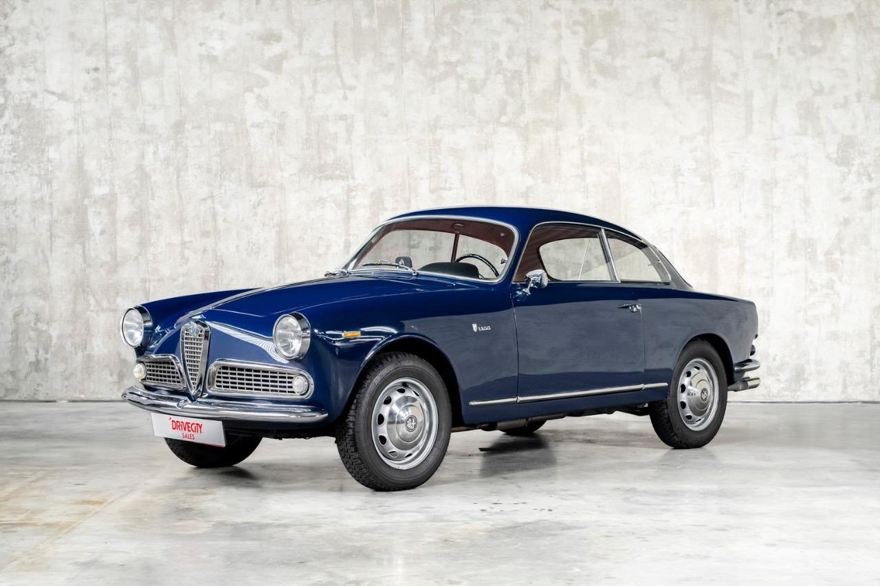 ALFA ROMEO 1300 Sprint - 1964 LesAnciennes.com