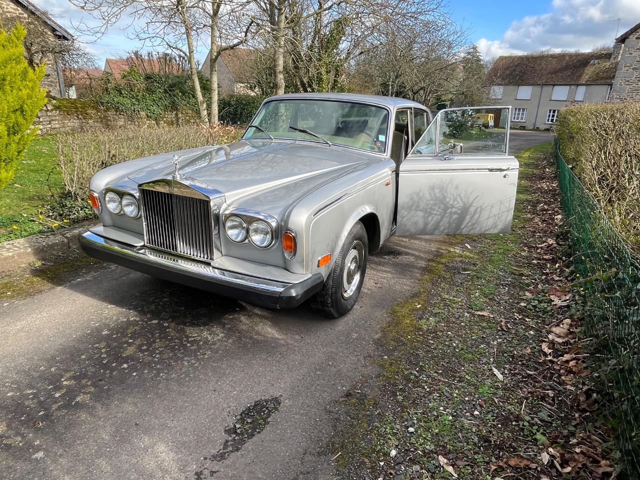 ROLLS ROYCE Silver Shadow - 1974 LesAnciennes.com