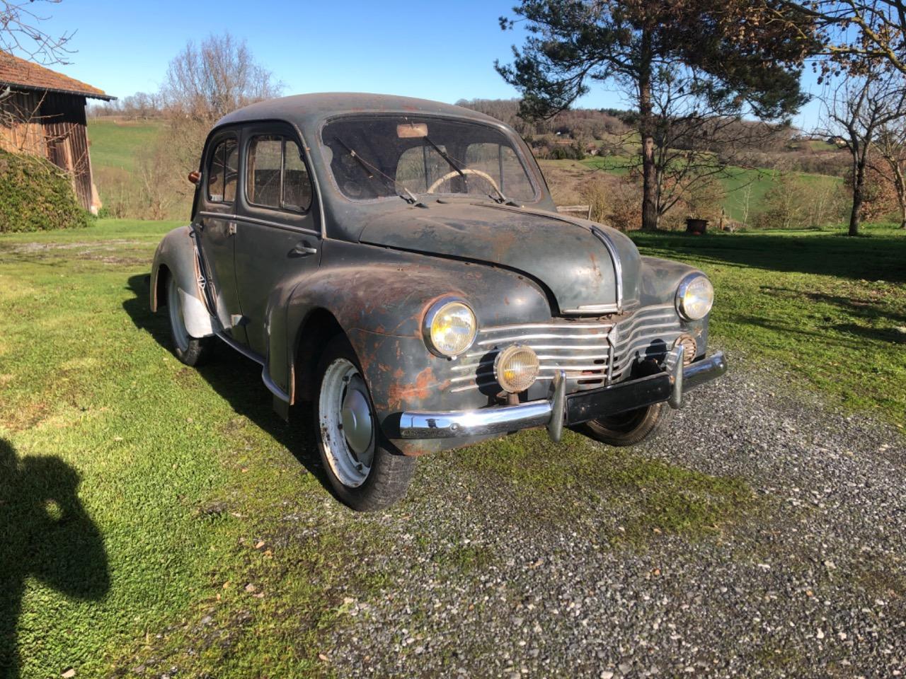 RENAULT 4CV R1062 - 1953 LesAnciennes.com
