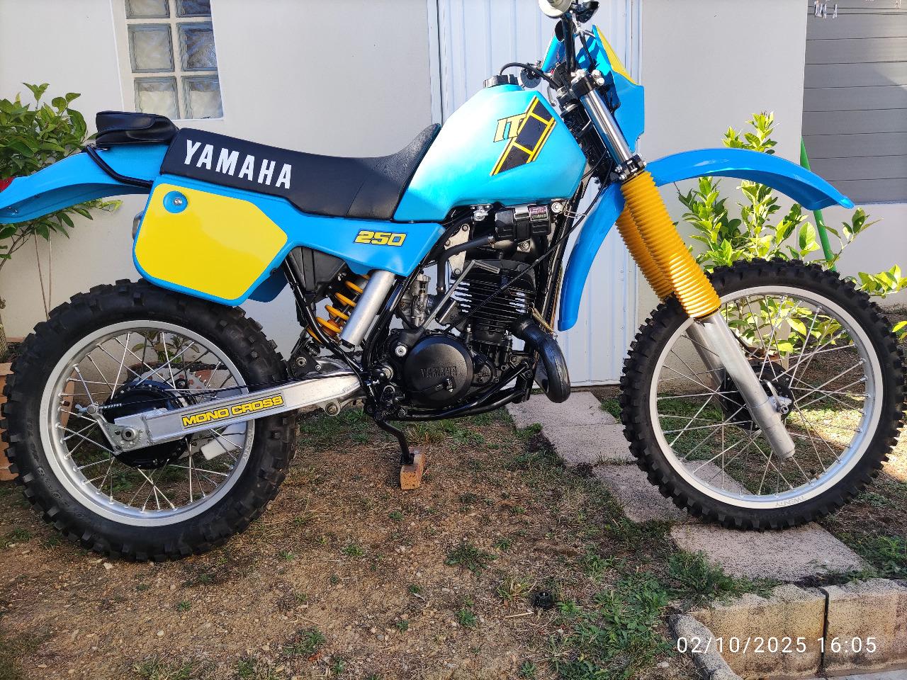 YAMAHA IT 250 - 1983 LesAnciennes.com