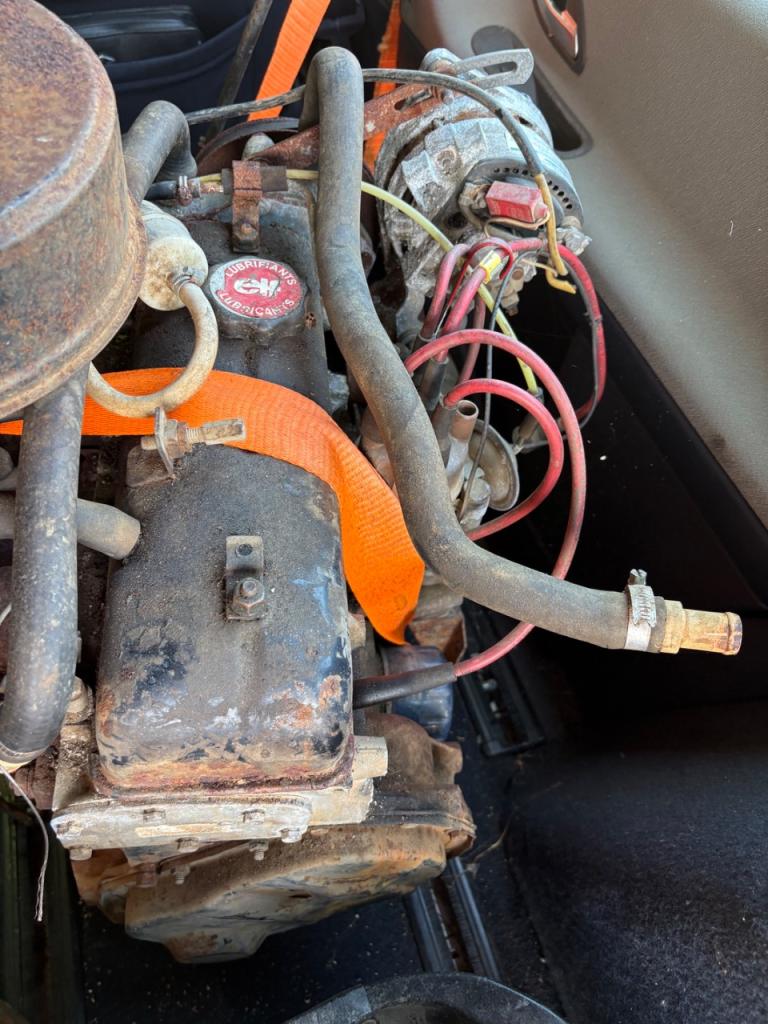 Renault 4 moteur boite LesAnciennes.com