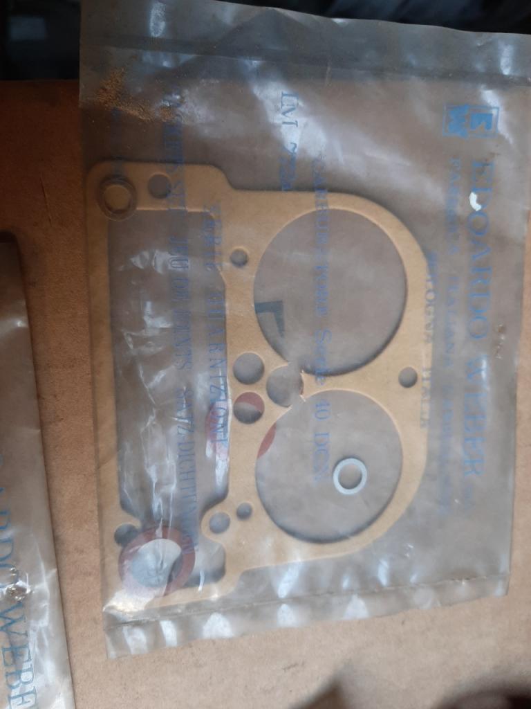 Joint de cuve FERRARI 365 LesAnciennes.com