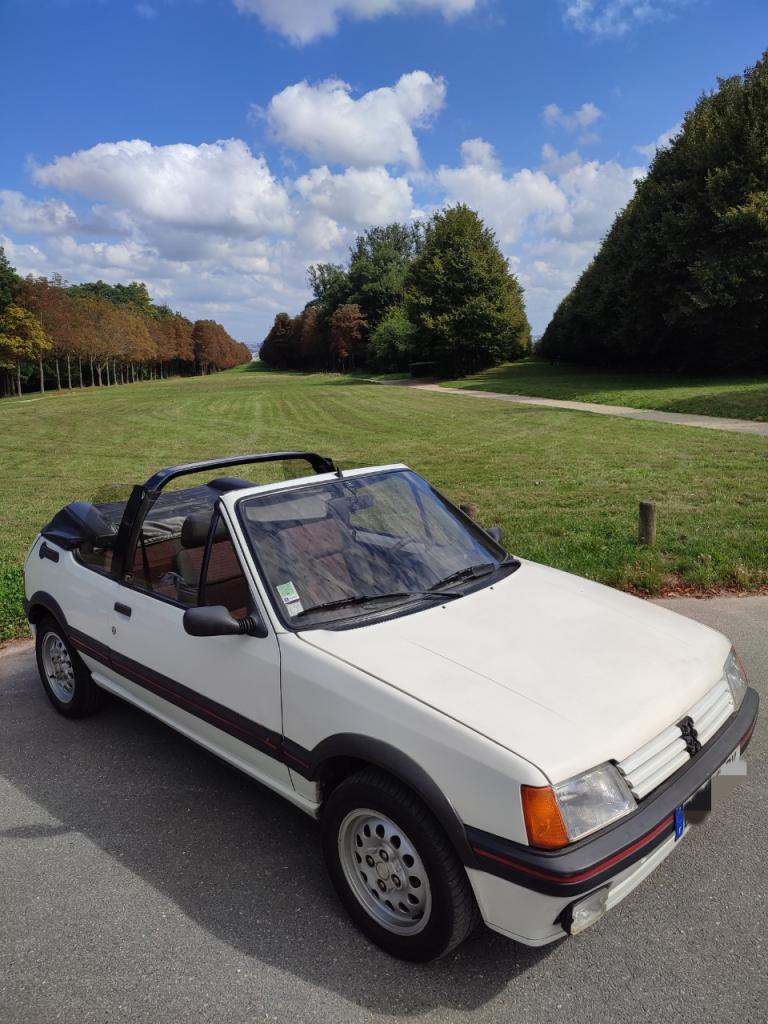 PEUGEOT 205 CTI cabriolet 1,6 l - 1986 LesAnciennes.com
