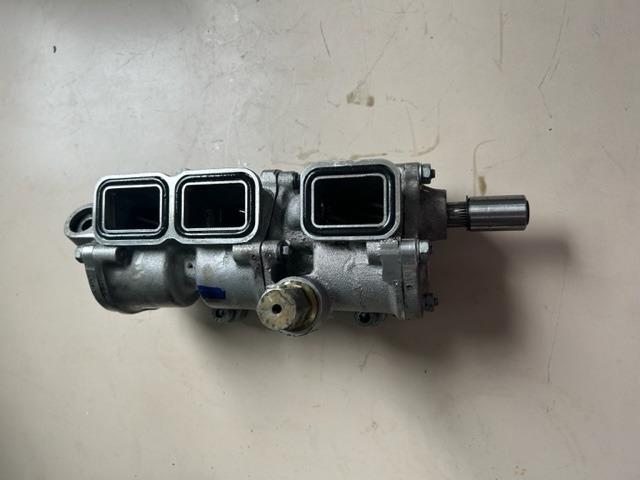 Pompe à huile pour Ferrari 456, 550, 575 et 612 LesAnciennes.com