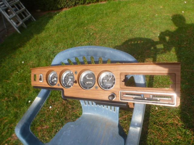 SIMCA 1301 /1501:compteur ,cpt-tours, montre etc LesAnciennes.com