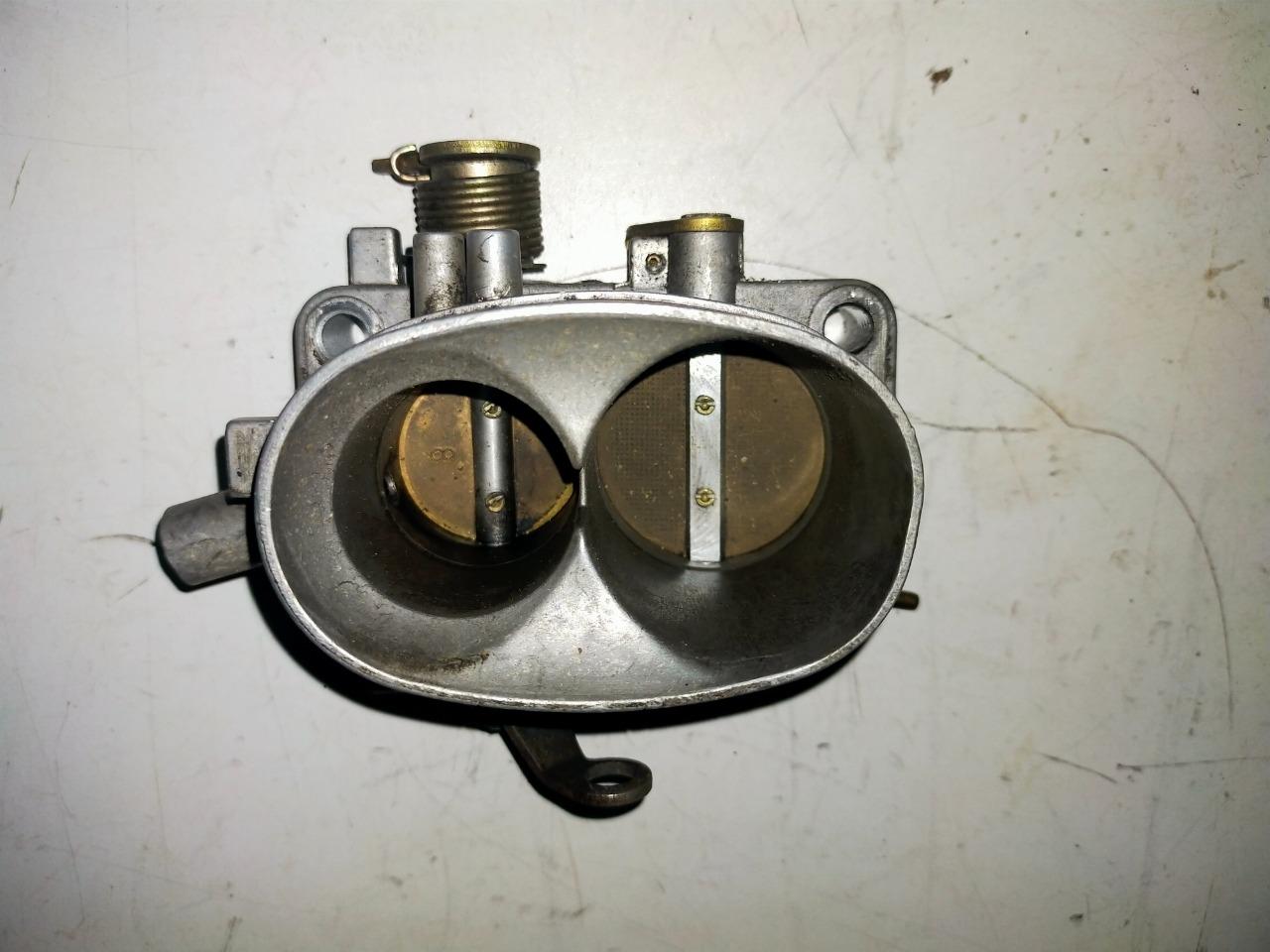 Boîtier papillon PORSCHE 924 Turbo LesAnciennes.com