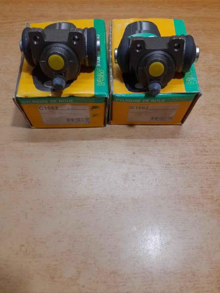 Pièces RENAULT Clio LesAnciennes.com