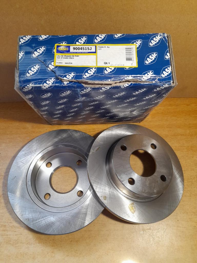 Disques de frein avant Ford fiesta III LesAnciennes.com