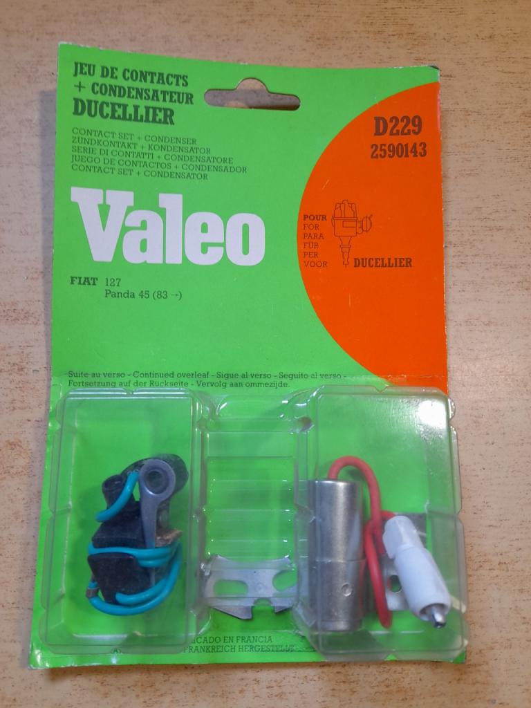 Jeu de rupteur et condensateur fiat panda 45 D229 LesAnciennes.com
