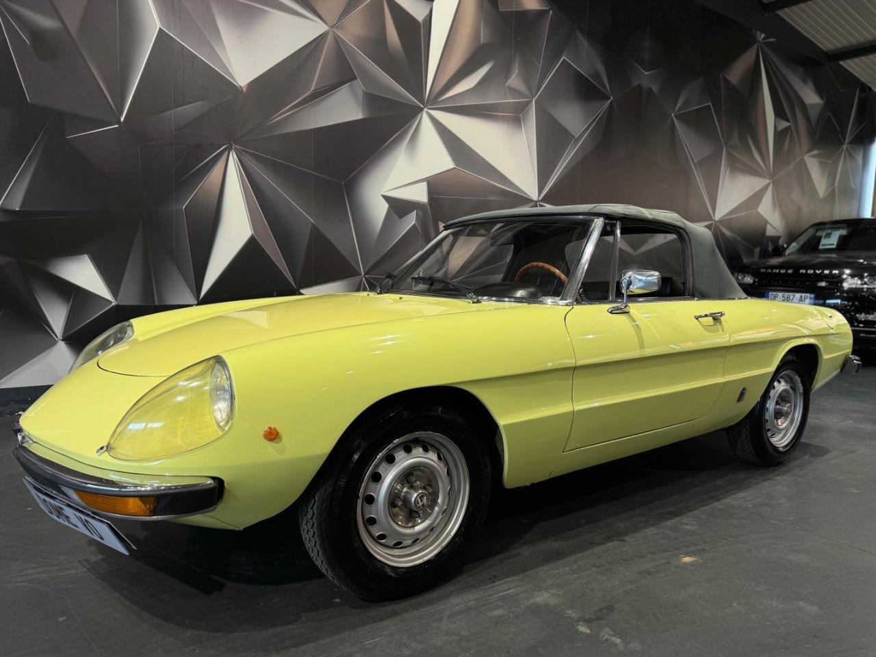 ALFA ROMEO Spider 1600 Coda Tronca - 1973 LesAnciennes.com