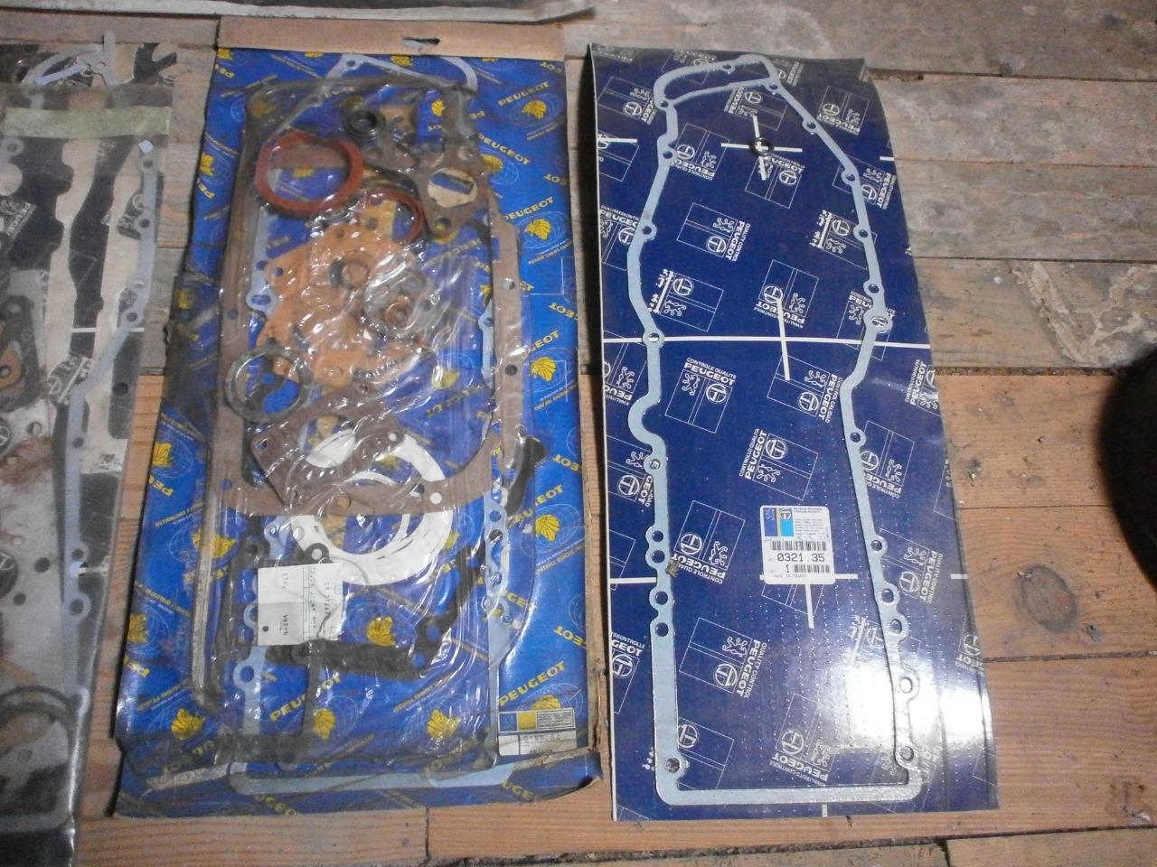 Pièces PEUGEOT 305 + Autres LesAnciennes.com
