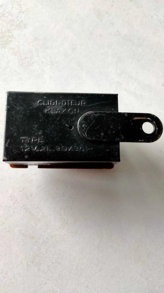 Clignoteur Klaxon 33 W pour Voitures Anciennes LesAnciennes.com