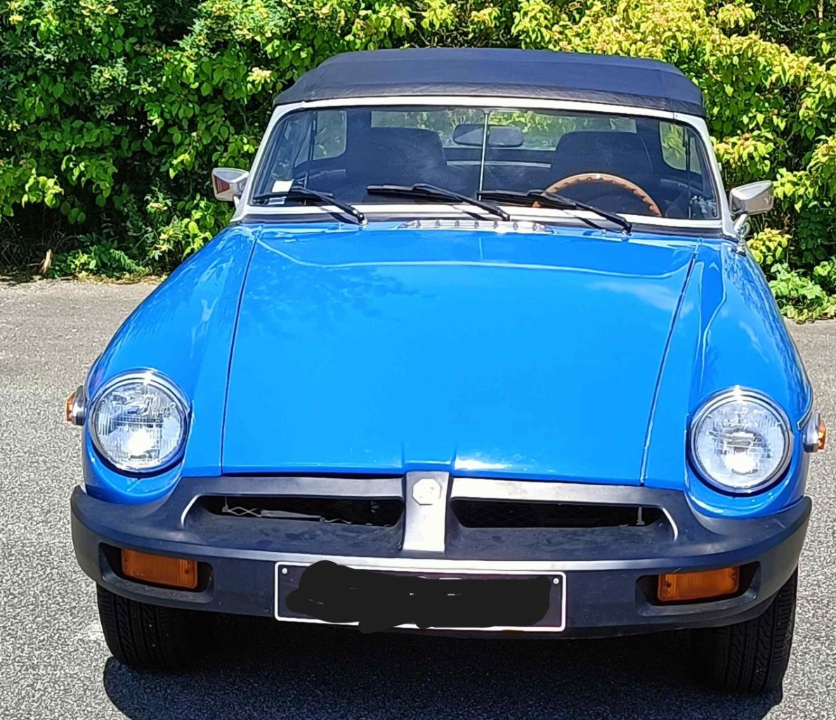 MG MGB - 1977 LesAnciennes.com