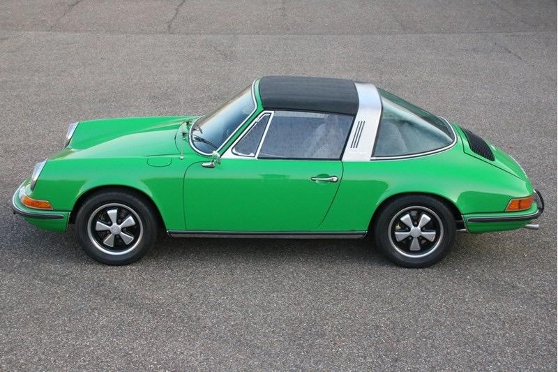 PORSCHE 911 2,4T MFI - 1972 LesAnciennes.com