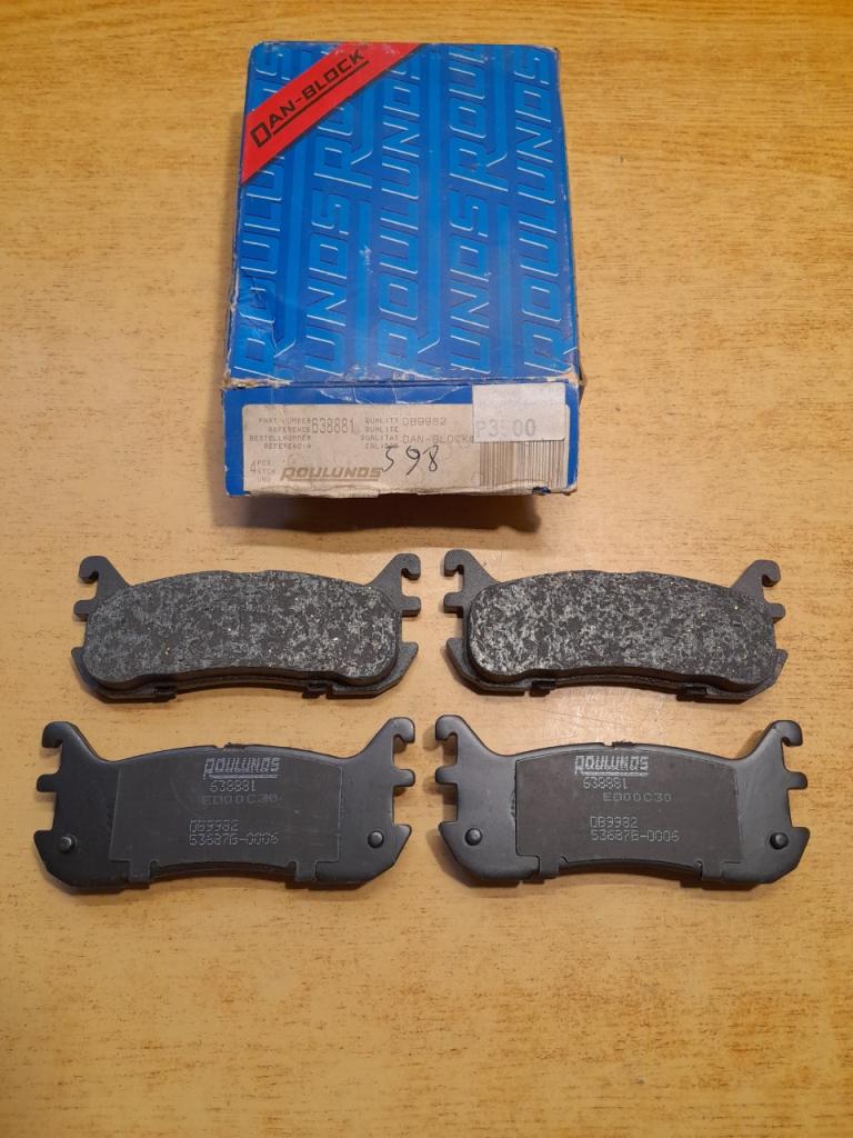 Plaquettes de Frein Arrière Mazda MX5 323 LesAnciennes.com