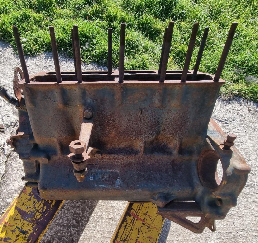 Bloc moteur CITROEN Traction LesAnciennes.com