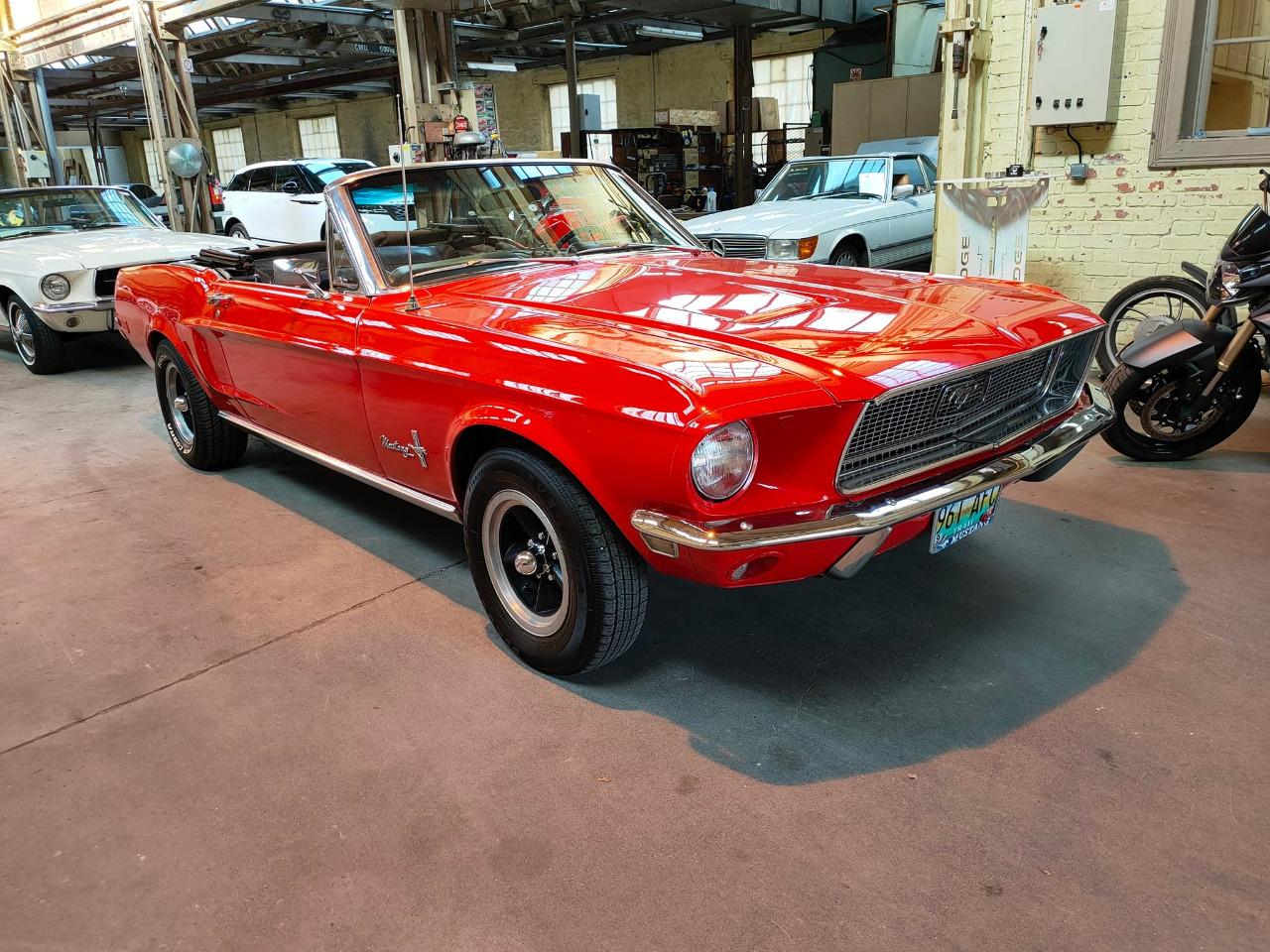 FORD Mustang 289ci convertible - 1968 LesAnciennes.com