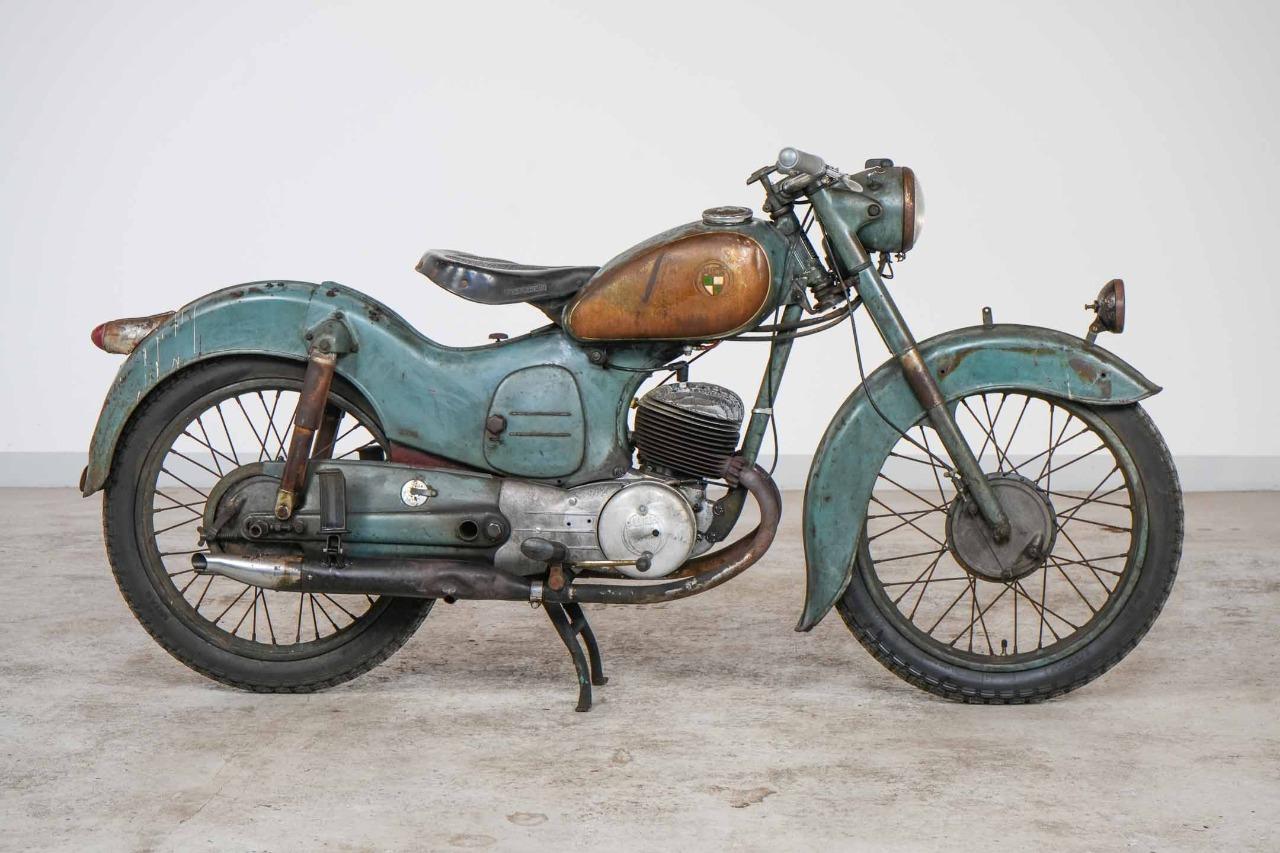 PUCH 150 TL - 1952 LesAnciennes.com