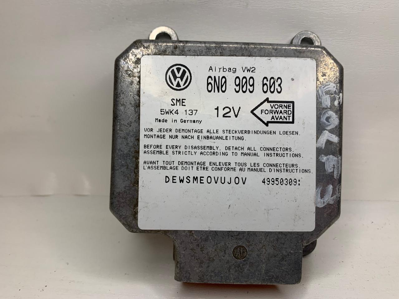 Calculateur AIRBAG VOLKSWAGEN Golf LesAnciennes.com