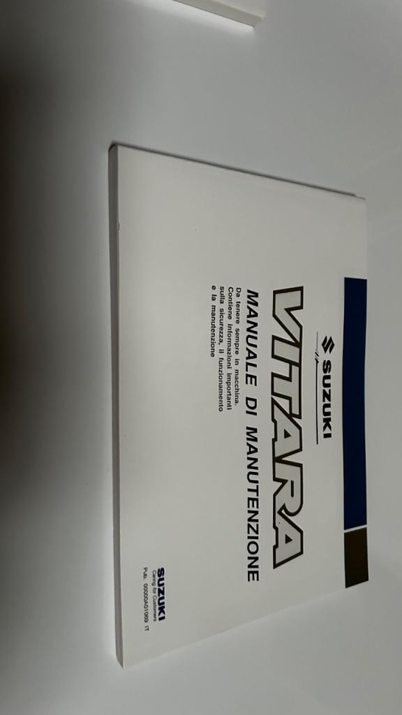 Suzuki vitara : Manuel de bord en français LesAnciennes.com