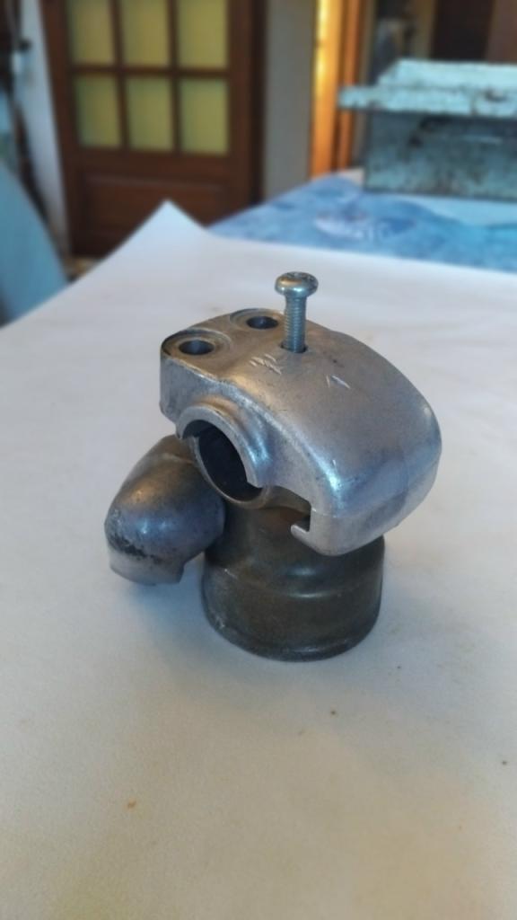 Cocotte pour guidon de lambrettta.antivol sans cle LesAnciennes.com