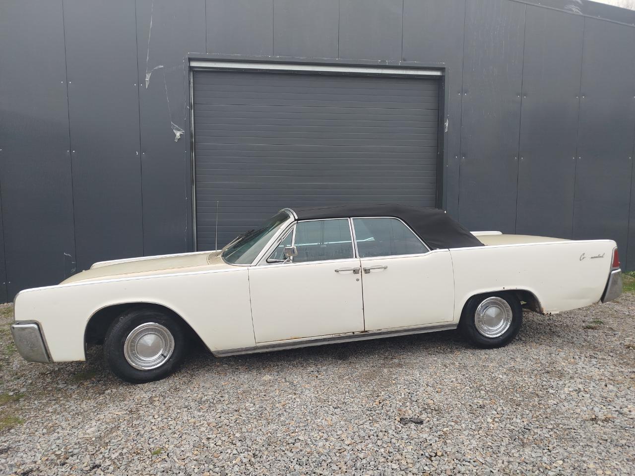 LINCOLN Continental Cabriolet - 1963 LesAnciennes.com