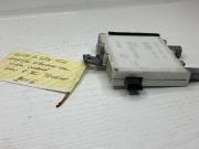 image_0-Amplificateur d'antenne vitre lat. BMW E36 TURING