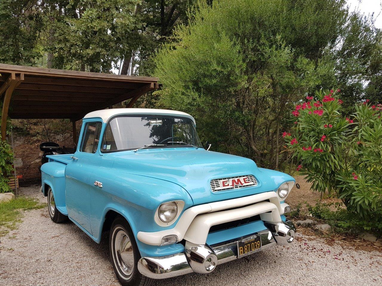 GMC 100 pick-up - 1956 LesAnciennes.com