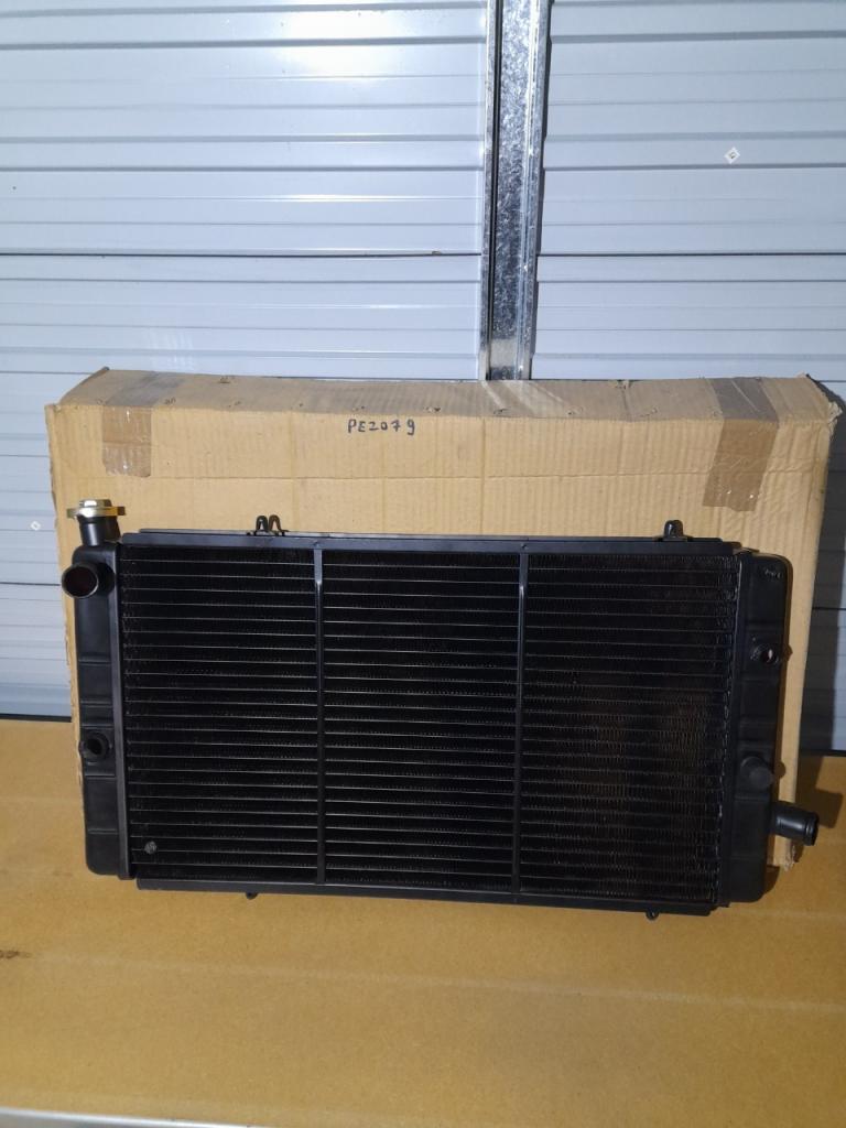 Radiateur De Refroidissement Peugeot 309 1.6L 1.9L LesAnciennes.com