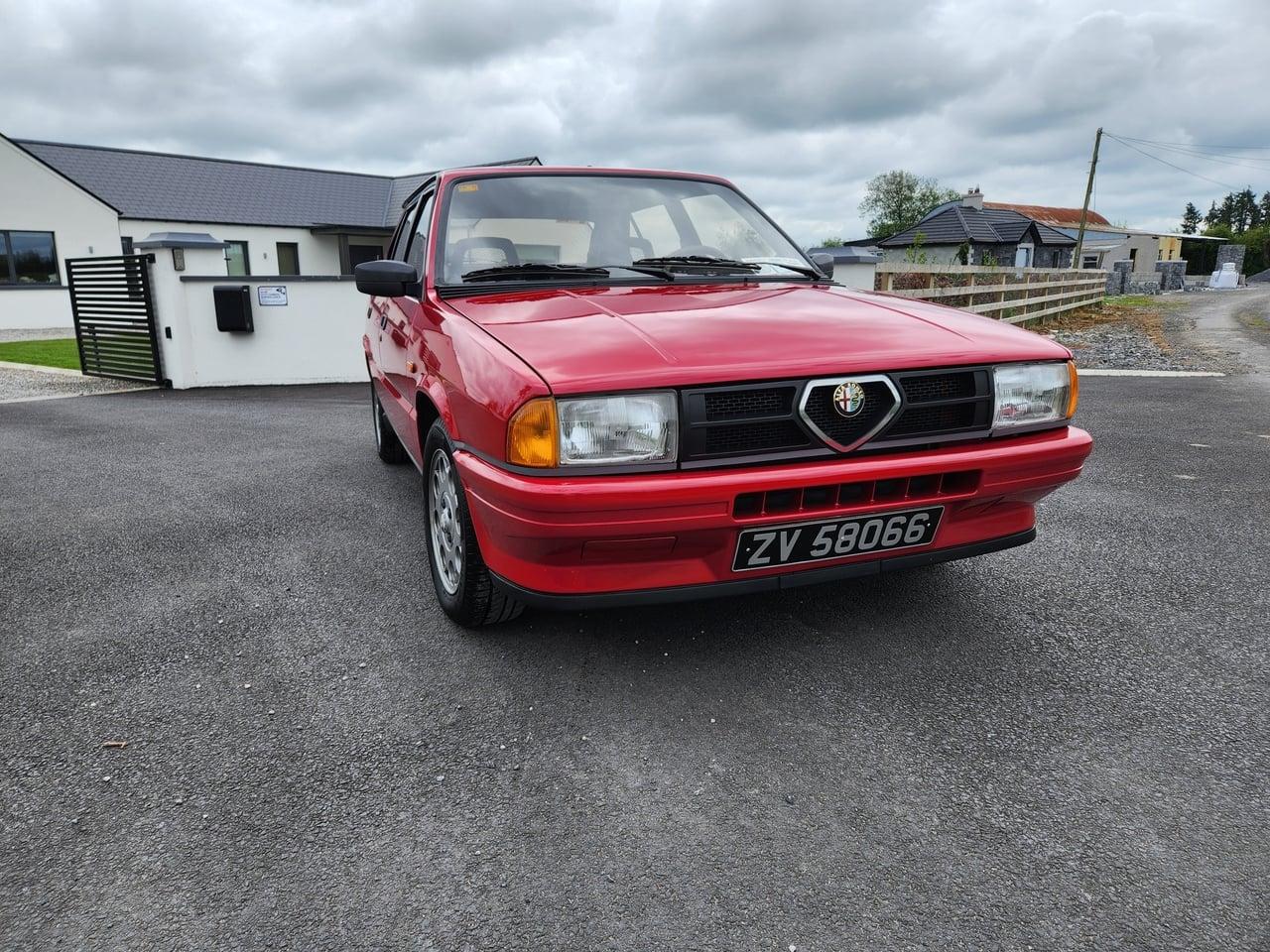 1986 Alfa Romeo 33 Cloverleaf LesAnciennes.com