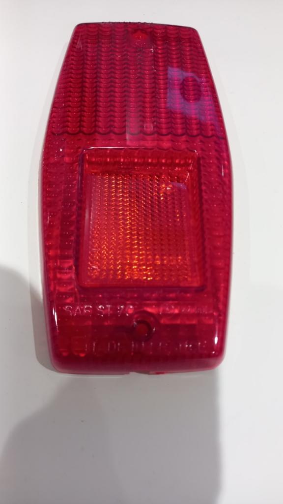 FEU AR GAUCHE ROUGE PEUGEOT 304 JUSQU A JUIN 1972 LesAnciennes.com