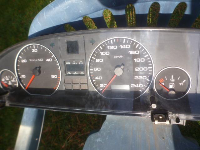 AUDI A6 1997: instruments ,compteur, cpt-tours LesAnciennes.com