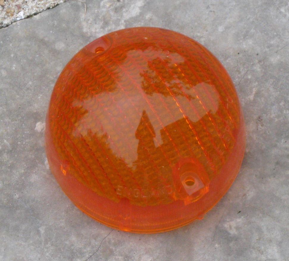 1 Cabochon de clignotant Lucas L794 LesAnciennes.com