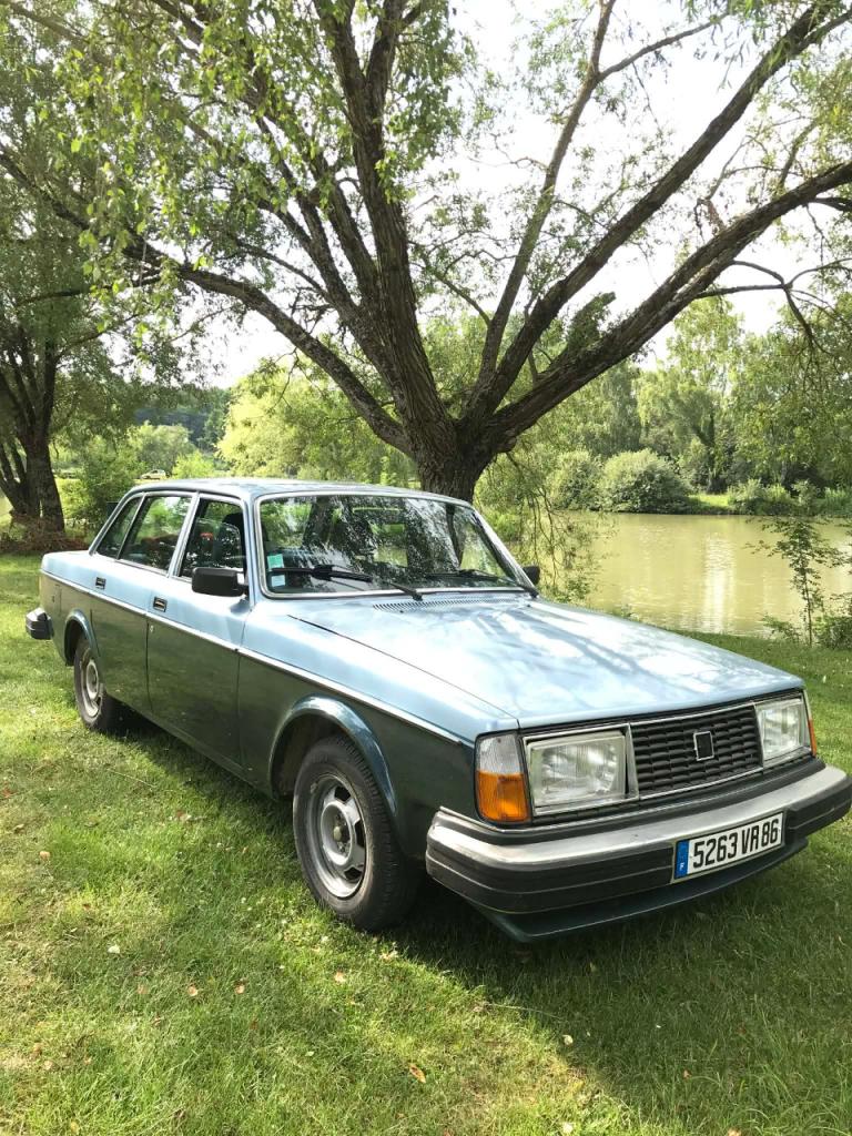 VOLVO 244 GL - 1980 LesAnciennes.com