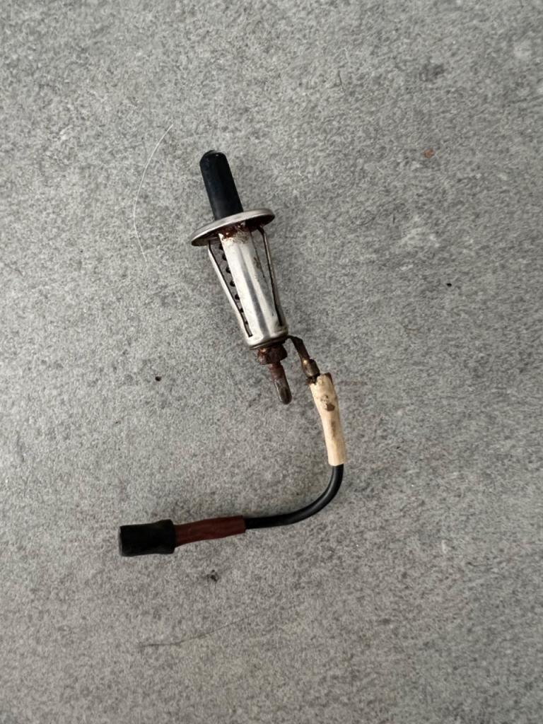 Recherche pièces CITROEN DS 19 / 20 / 21 / 23 LesAnciennes.com